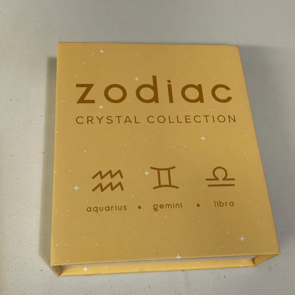 Zodiac Crystal Collection - Picture 1 of 4